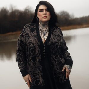 Strickjacke mit hohem Baumwollanteil - Kraken's Embrace