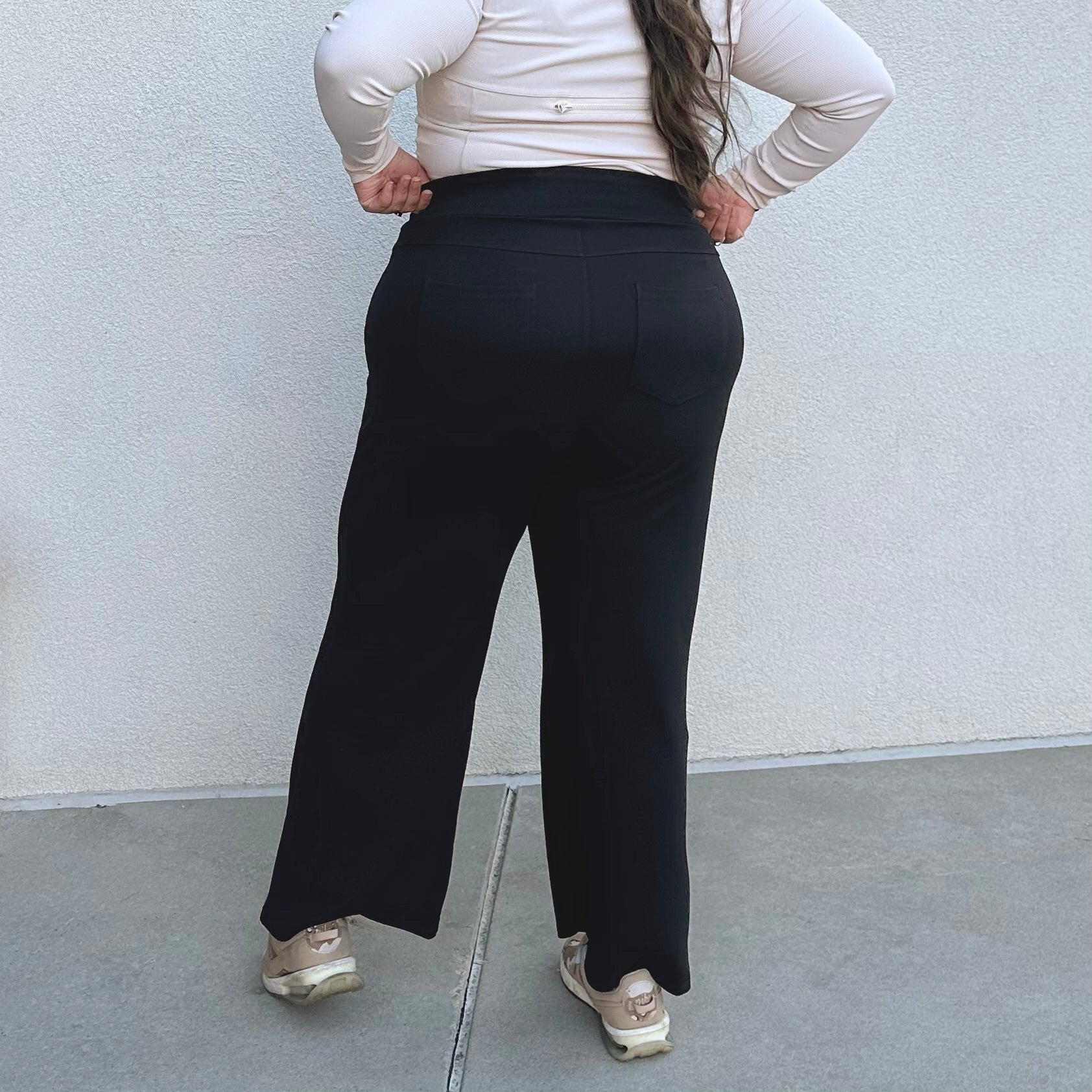 Leggings mit weitem Bein - Schwarz – Bild 10